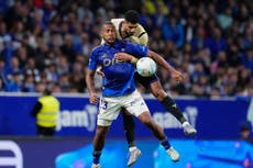 El Real Oviedo despide al técnico Paunovic, que lo llevó al ascenso