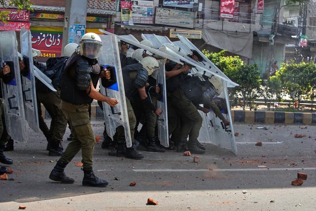 PAKISTAN PROTESTA