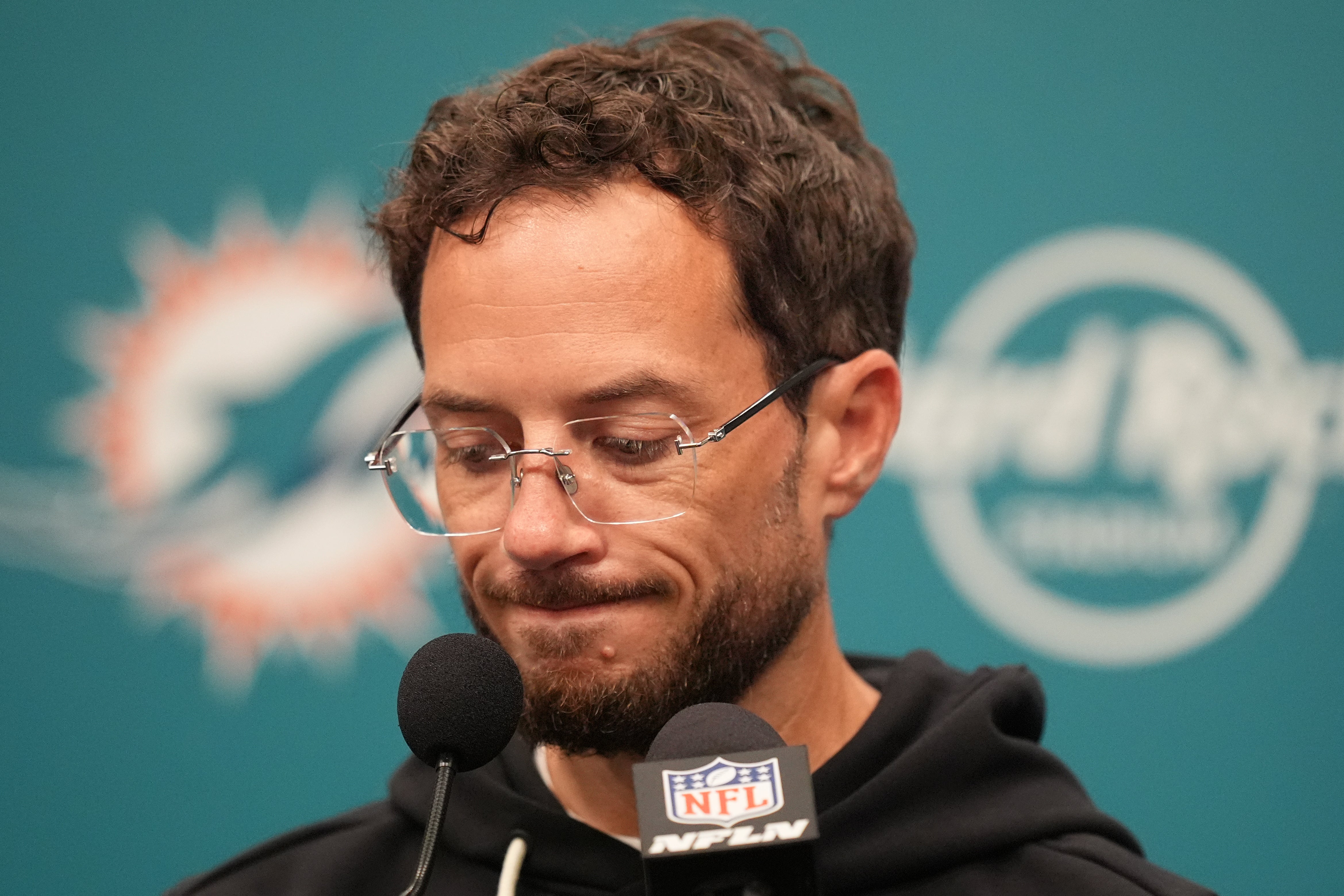 CHARGERS DOLPHINS