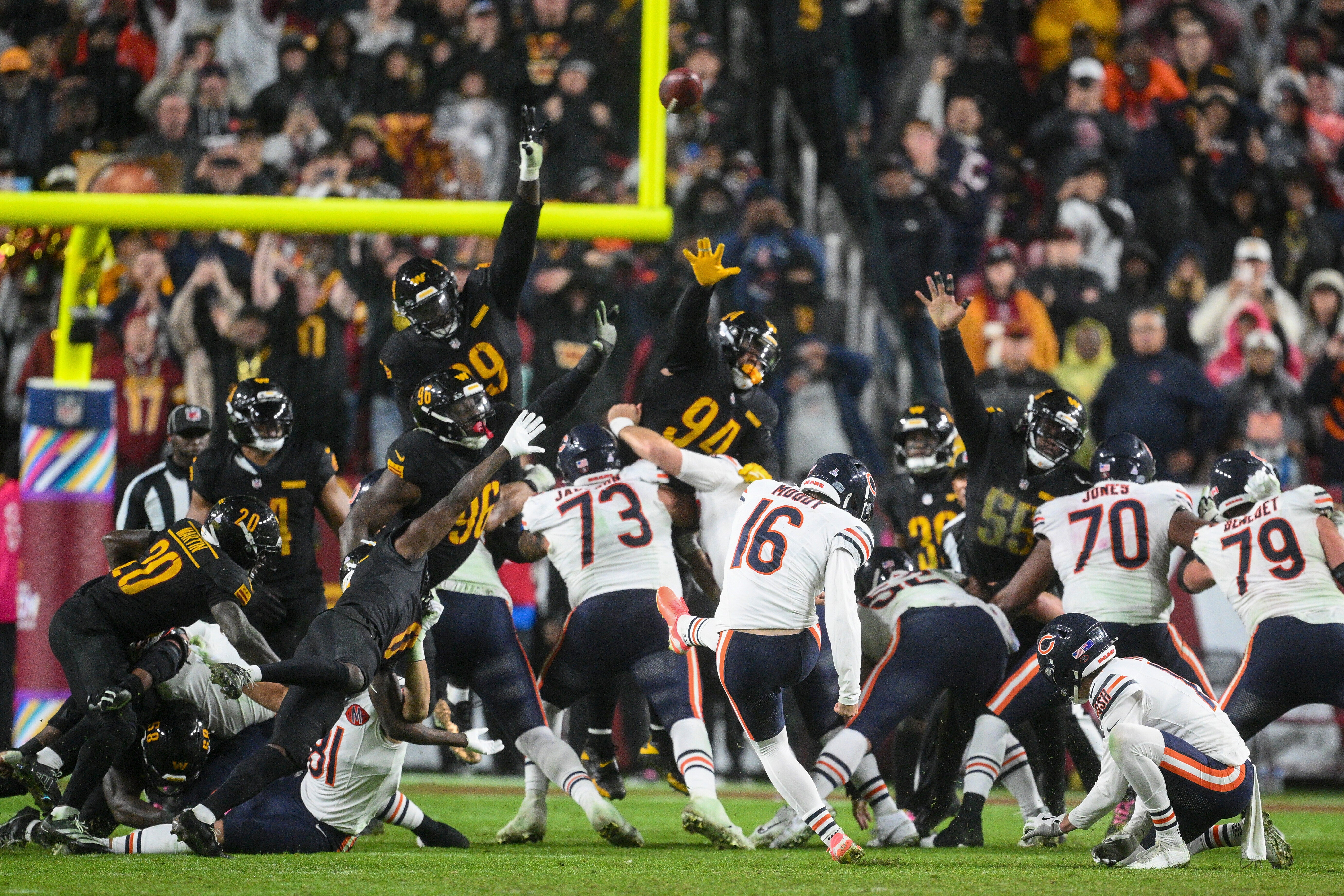 BEARS-COMMANDERS