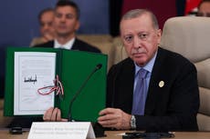 Funcionario turco: Netanyahu no fue a la cumbre por presión de Erdogan