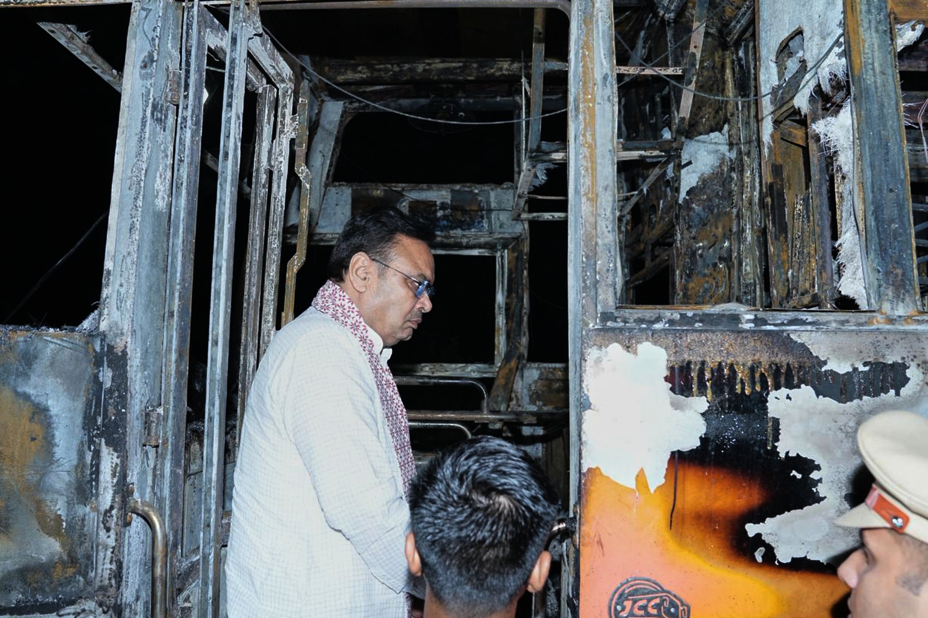 INDIA-INCENDIO
