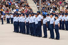 Qué saber sobre la deportación de familiares de militares de EEUU