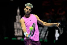 Six Kings Slam: Carlos Alcaraz y Jannik Sinner se enfrentarán en la final