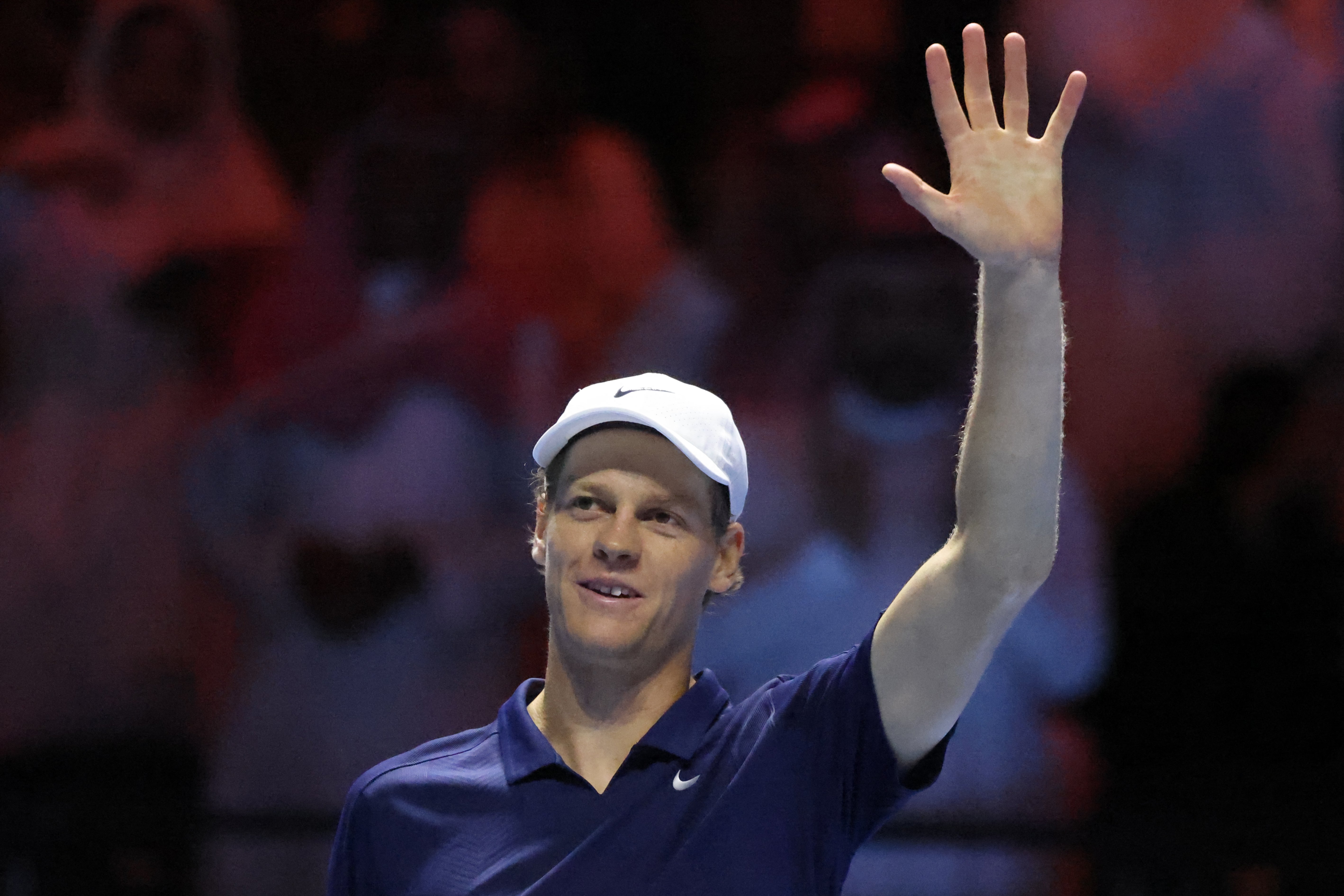 Sinner superó con facilidad a Novak Djokovic en su semifinal