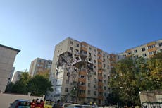 Explosión en edificio residencial deja 3 muertos y 13 heridos en la capital de Rumanía