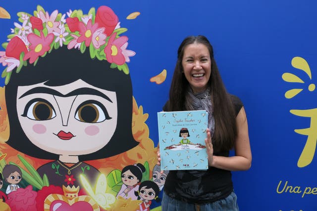 HOLA FRIDA