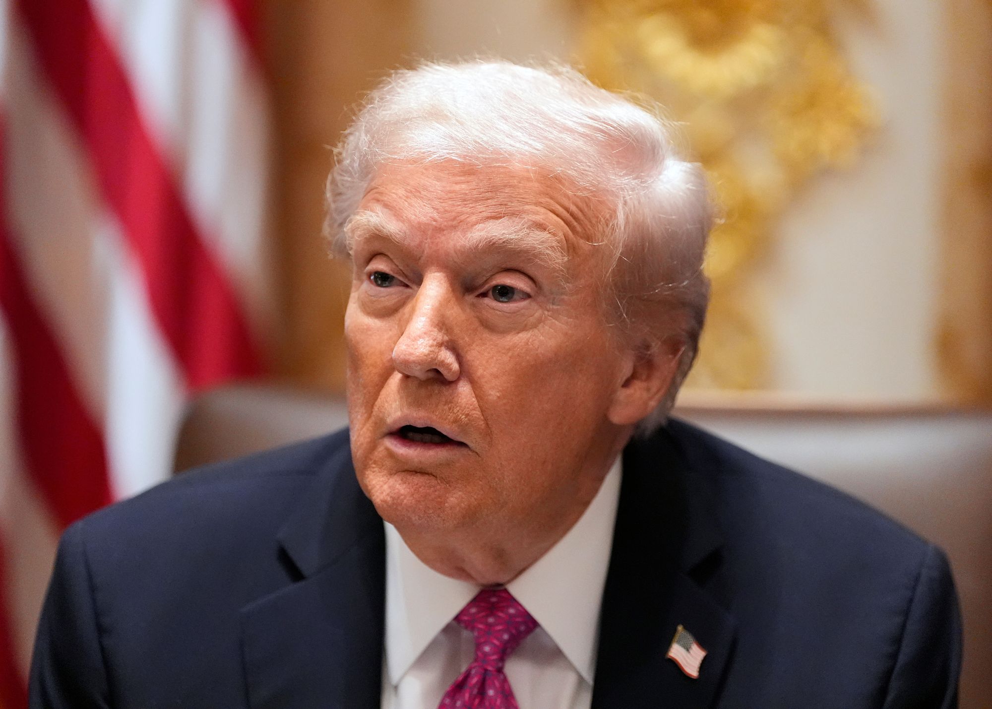 El presidente Donald Trump dice palabrotas en directo durante una importante reunión con el presidente ucraniano Volodymyr Zelensky