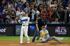 Shohei Ohtani dispara 3 jonrones y domina en la loma para colocar a Dodgers en Serie Mundial
