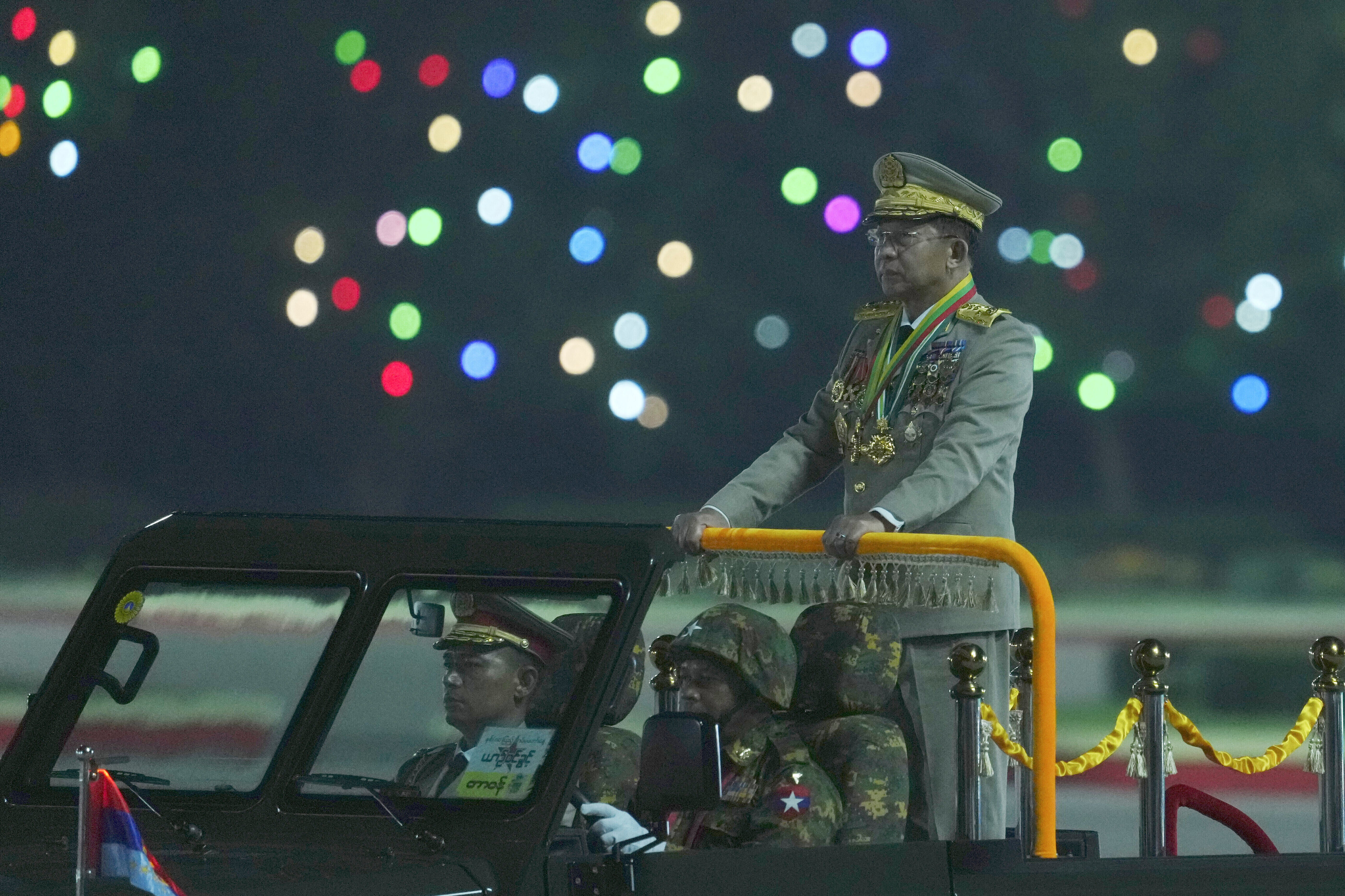 DE SOLDADOS A GOBERNANTES