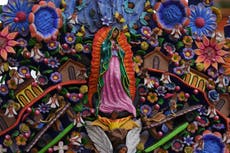 Artesanos mexicanos transforman barro en Árboles de la Vida admirados en el mundo