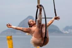 Circo aéreo en Brasil ofrece sanación a mujeres víctimas de violencia de género