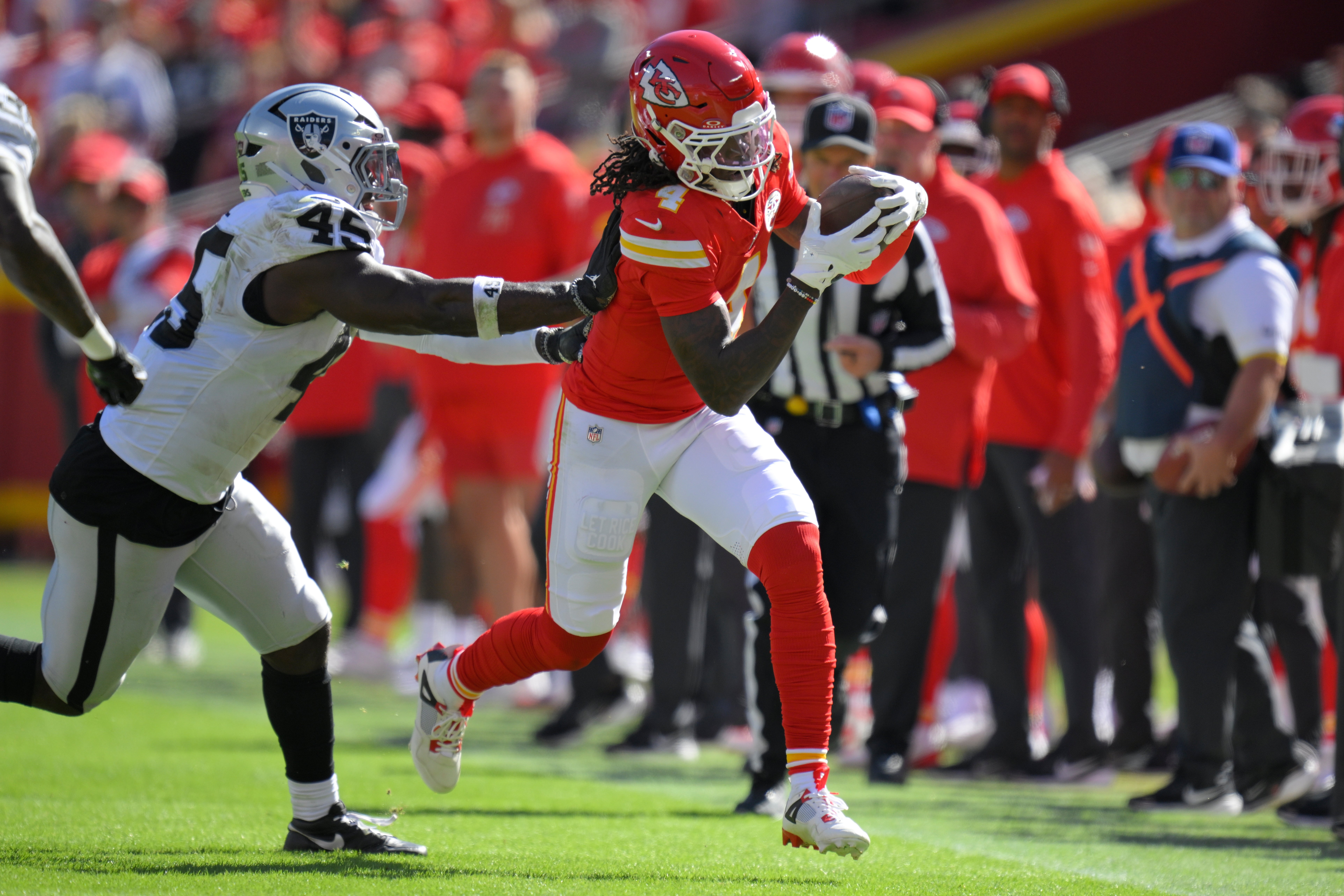 RAIDERS CHIEFS