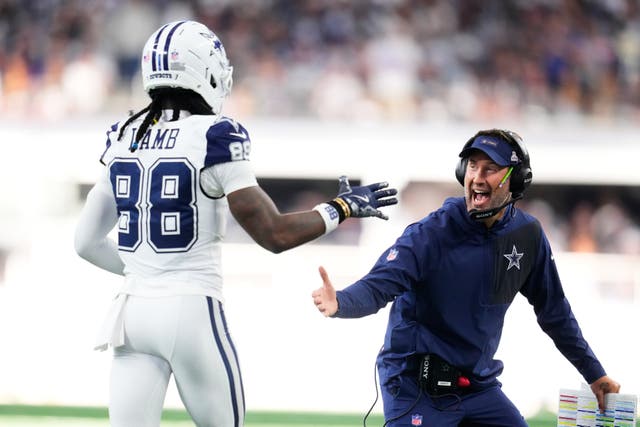 COMMANDERS COWBOYS