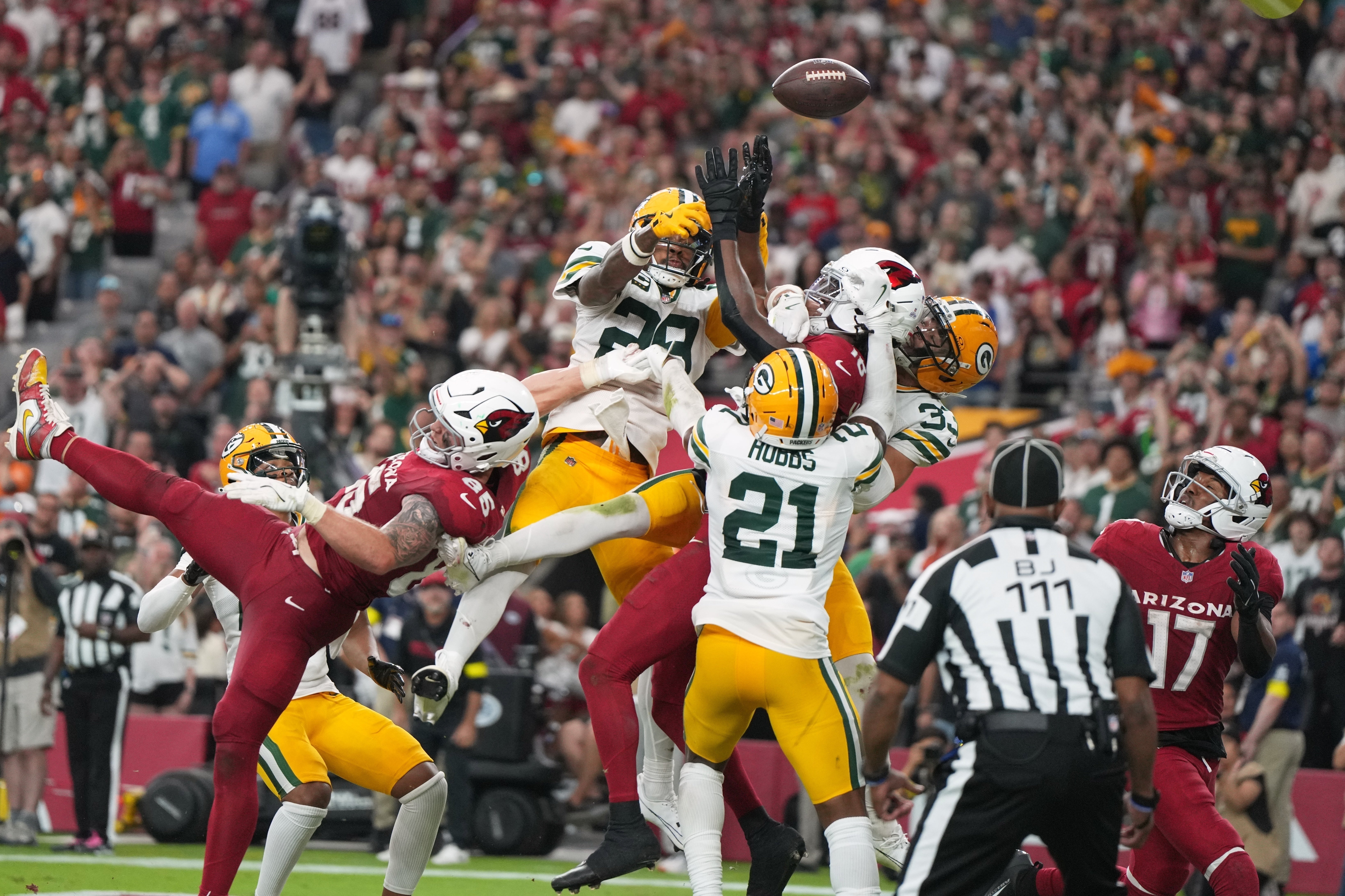 PACKERS-CARDINALS