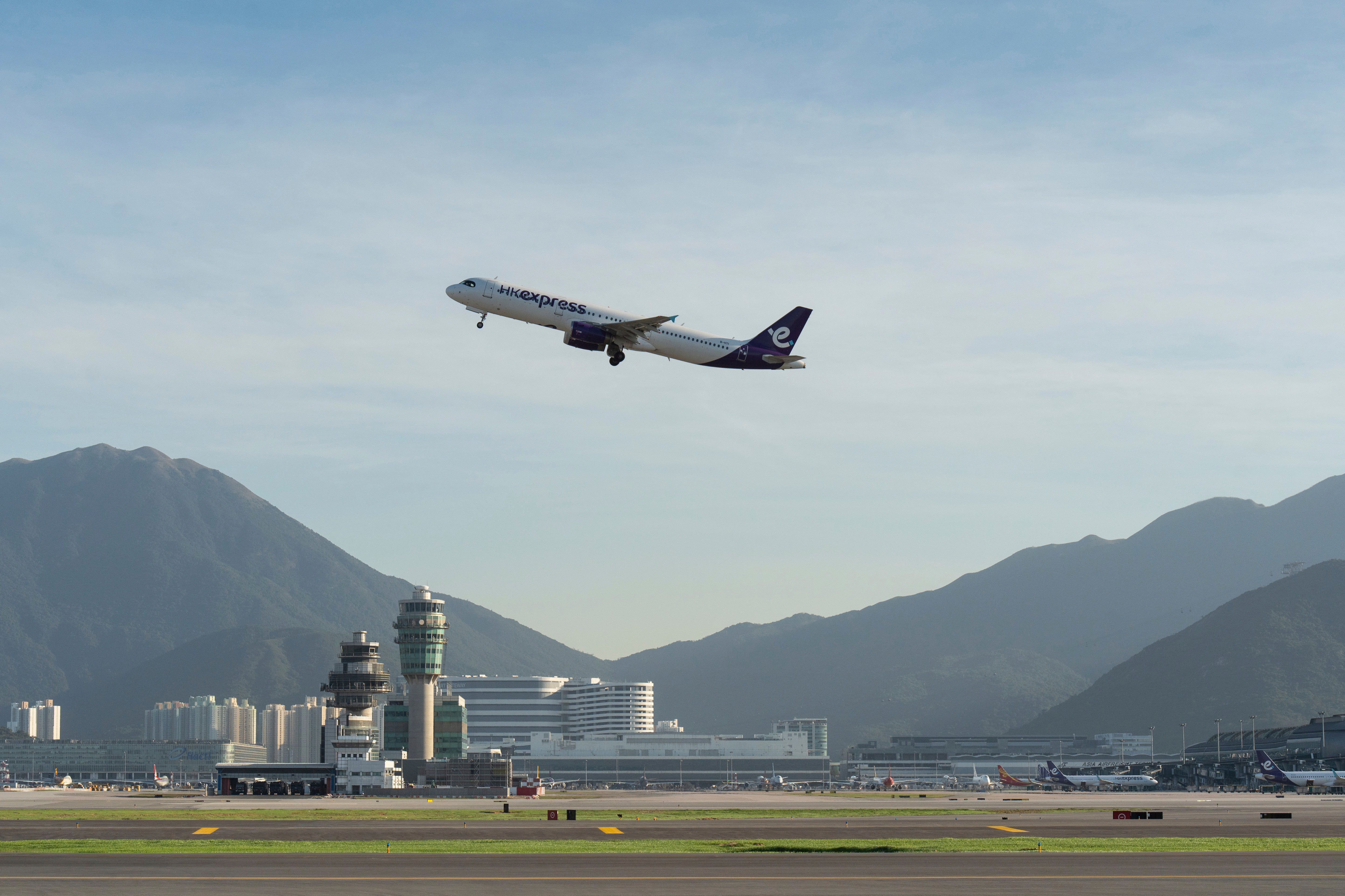 HONG KONG-AVIÓN-DERRAPE