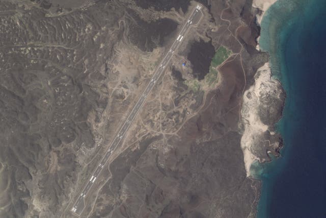 YEMEN-PISTA DE ATERRIZAJE