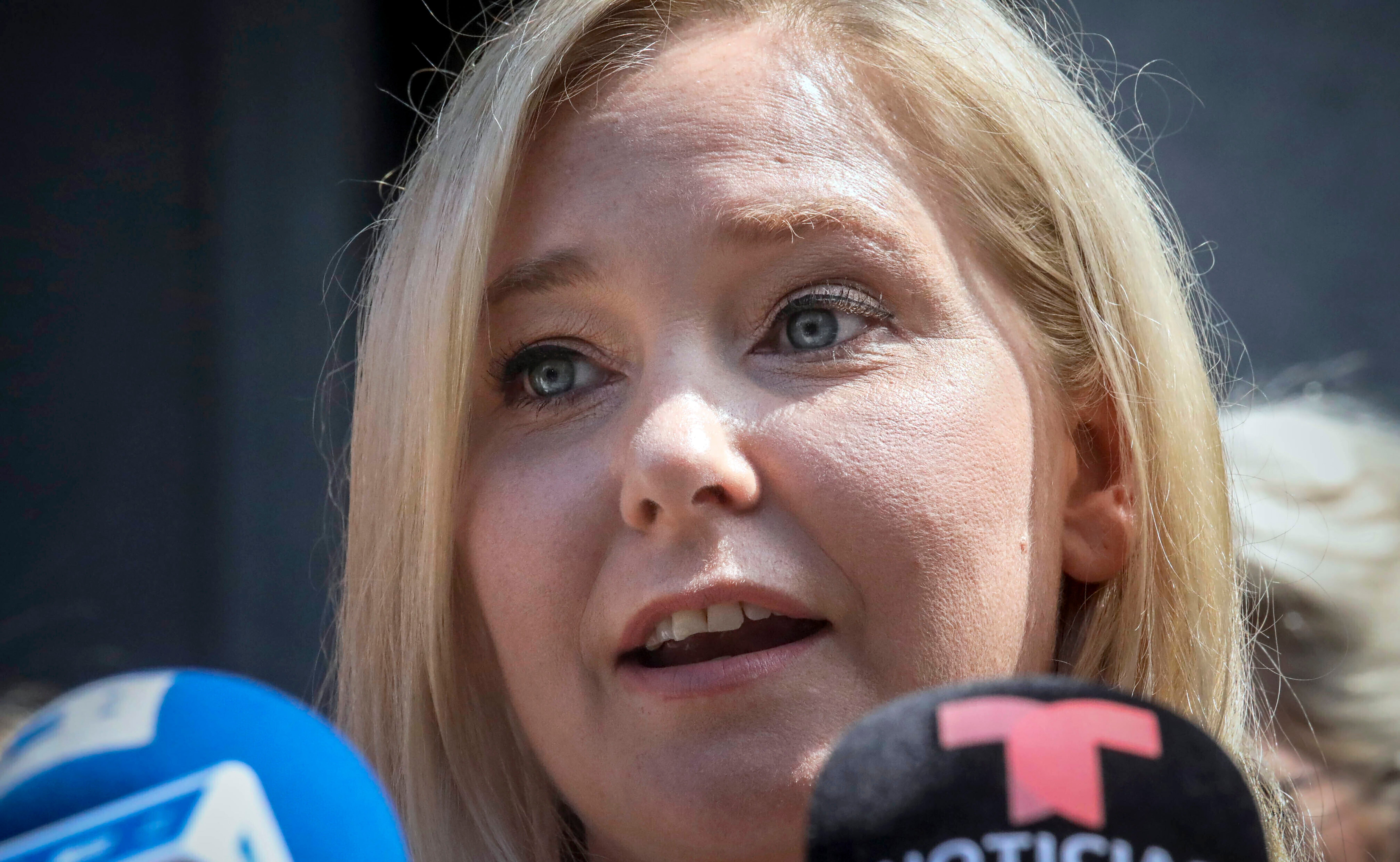 Virginia Roberts Giuffre divulga nuevos detalles relacionados con los archivos Epstein en su libro de memorias póstumo, Nobody's Girl