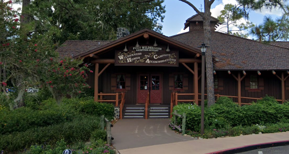 Un hombre de unos 60 años sufrió una emergencia médica en el resort y campamento Fort Wilderness de Disney, y murió más tarde en el hospital, según informaron las autoridades locales
