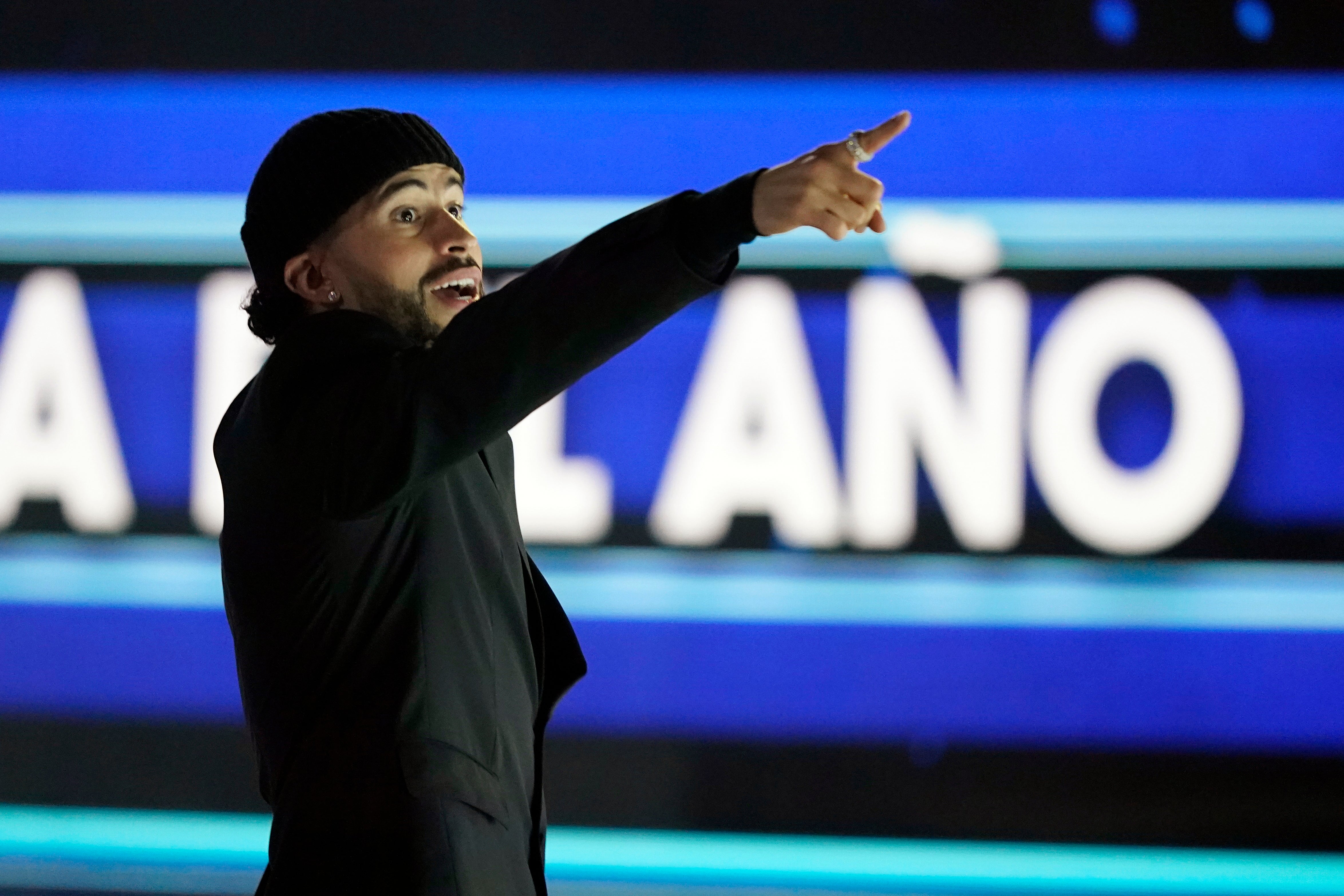 Premios Billboard llegan con Bad Bunny y Fuerza Regida como principales finalistas