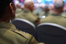 Pentágono acepta donación de $130 millones para pagar al ejército durante cierre del gobierno
