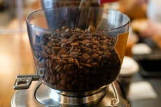Los precios del café en EEUU suben por los aranceles y el mal clima