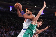 Brunson anota 31 puntos, Knicks dominan el segundo cuarto y vencen 105-95 a los Celtics