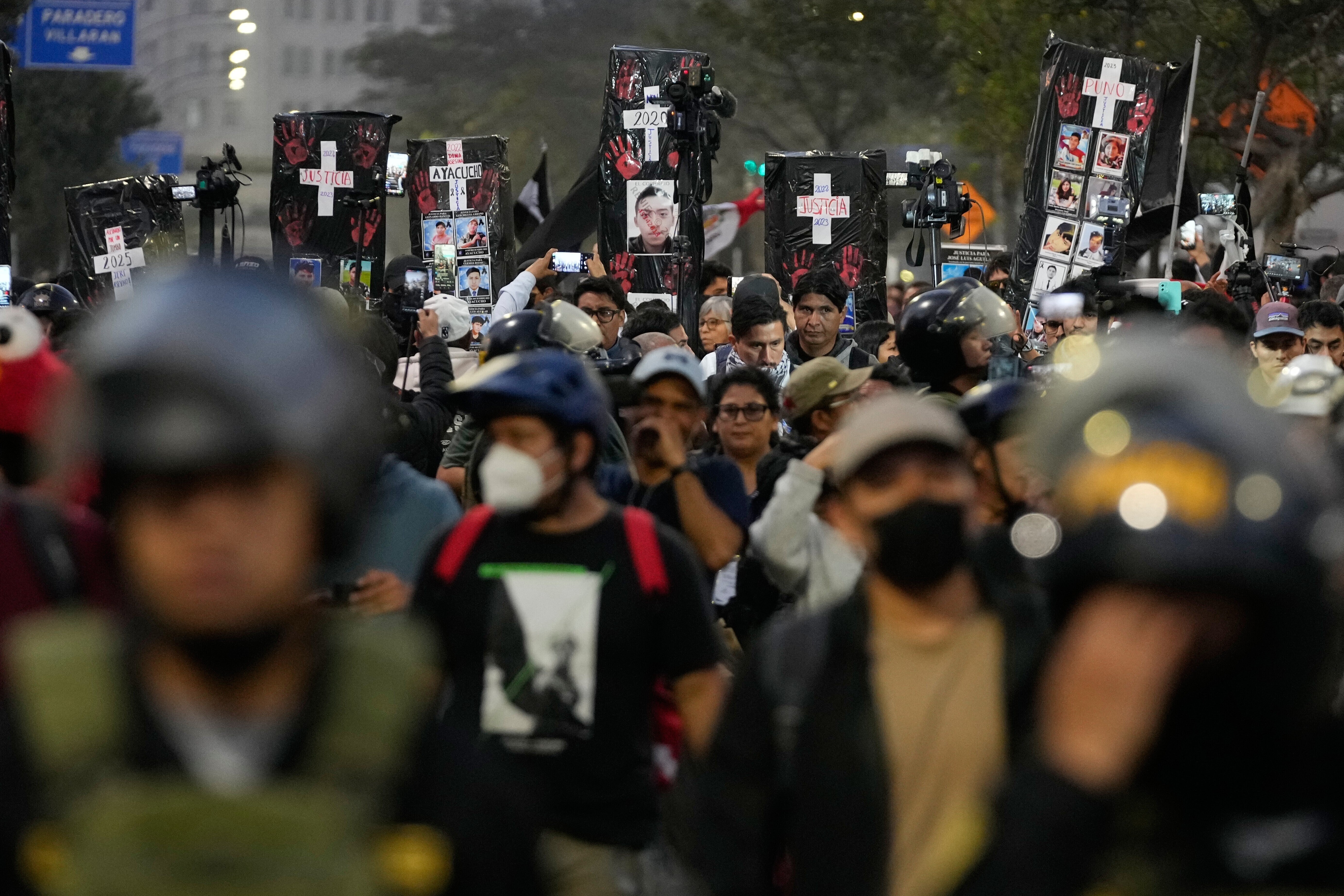 PERÚ-PROTESTAS