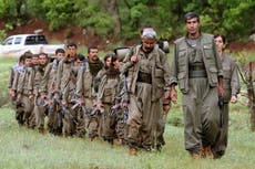 El grupo rebelde kurdo PKK anuncia la retirada de sus combatientes de Turquía a Irak