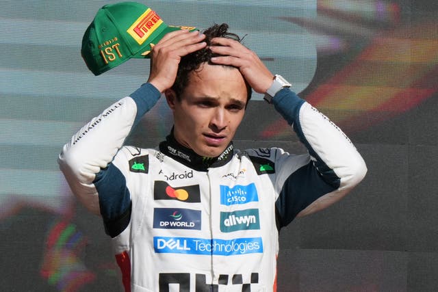 <p>Lando Norris lidera el campeonato por un solo punto (AP Photo/Fernando Llano)</p>