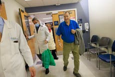 Otro hombre en Nueva Hampshire recibe trasplante de riñón de cerdo