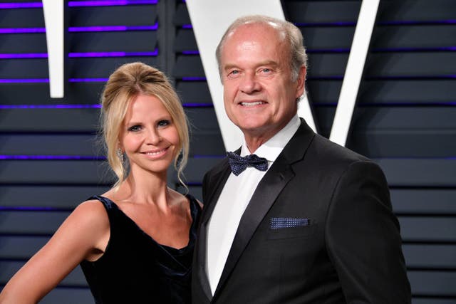 <p>Kelsey Grammer, de 70 años, y su esposa Kayte Walsh, de 46, le dieron la bienvenida a su cuarto hijo.  Según expertos, los hombres mayores de 35 años tienen mayor probabilidad de tener hijos con defectos congénitos</p>