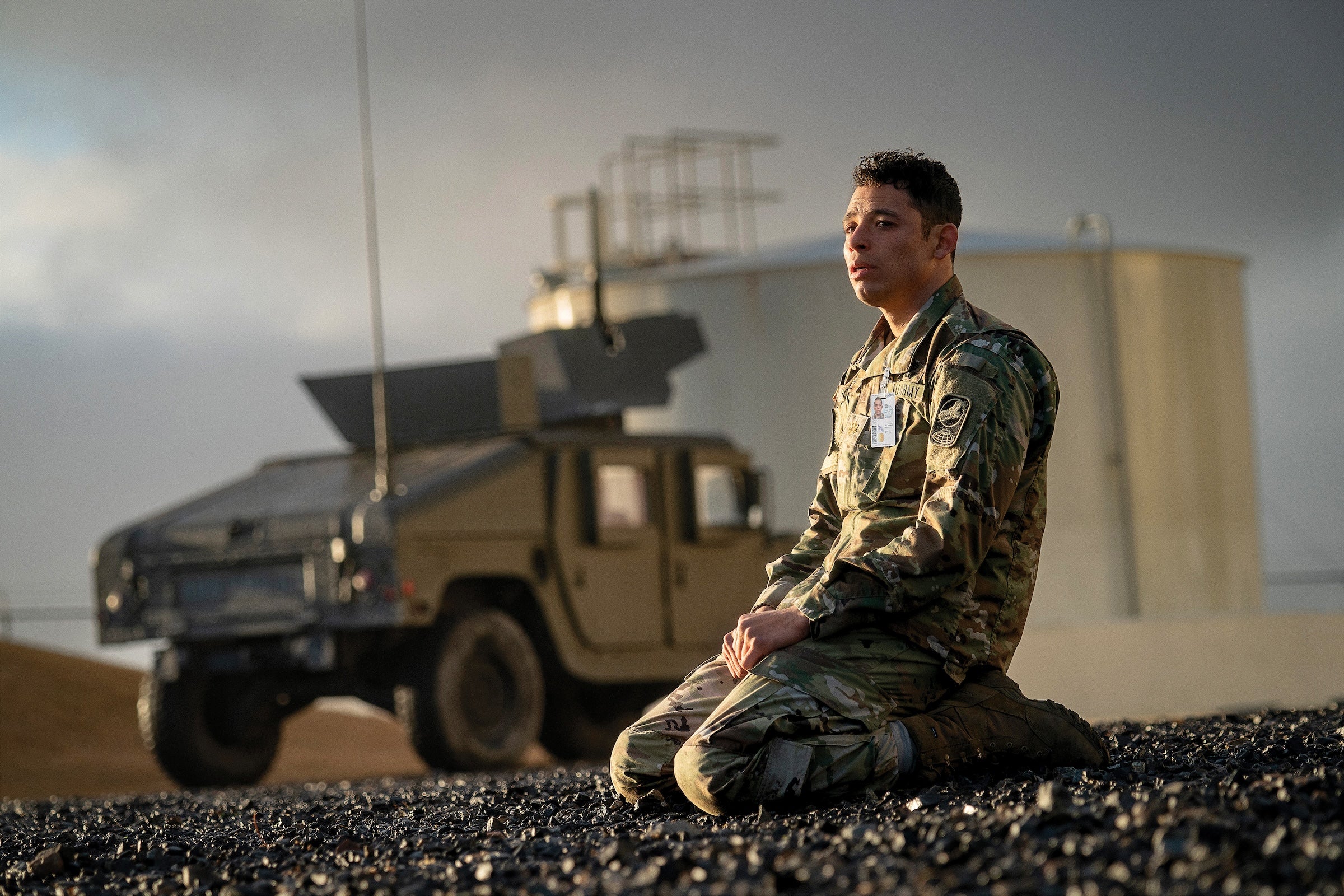 Anthony Ramos interpreta al oficial Daniel González en ‘Una casa de dinamita’