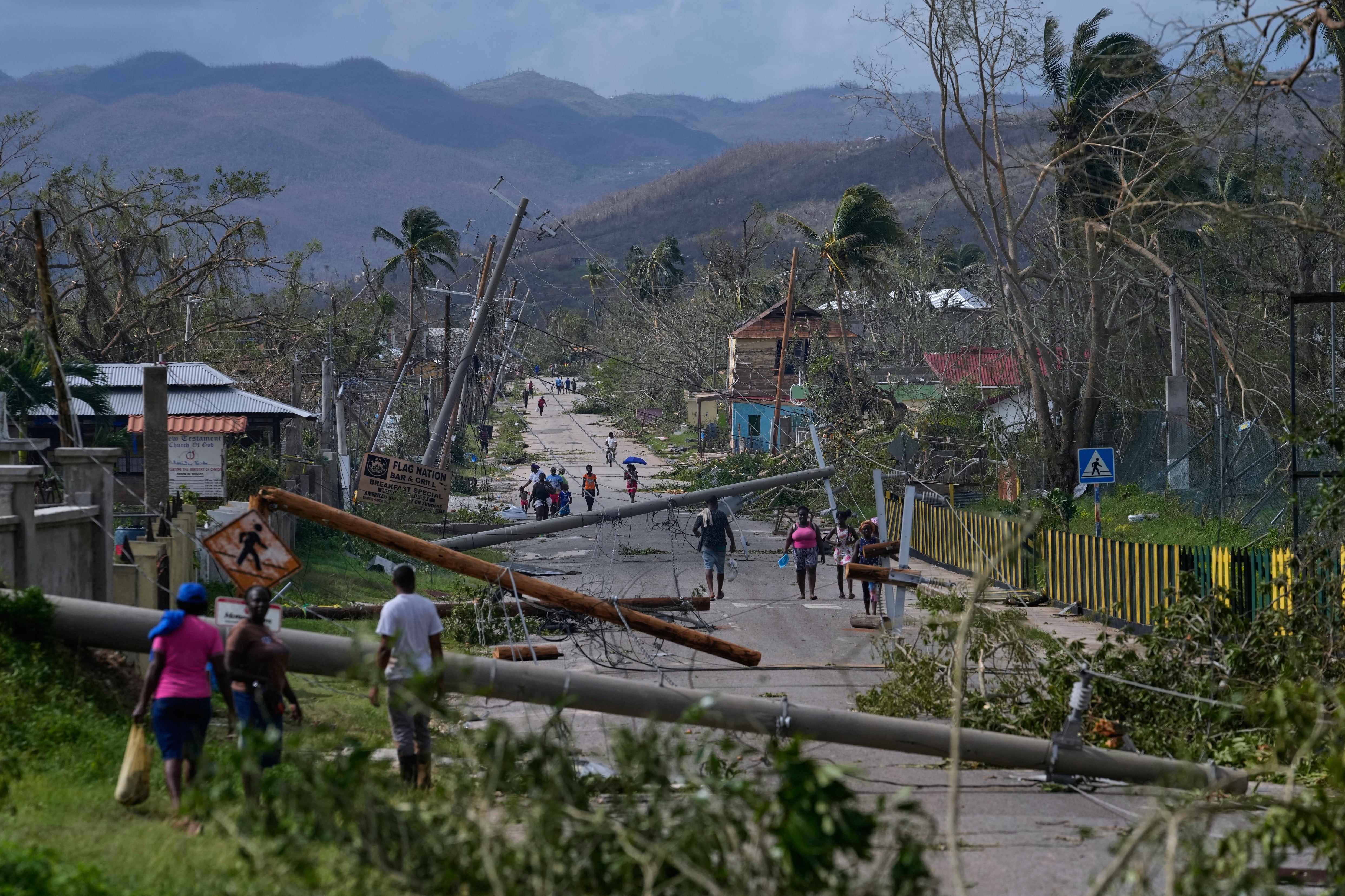 Fotos muestran el impacto del huracán Melissa en el Caribe