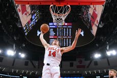 Matas Buzelis anota 27 y los Bulls se ponen 4-0 con victoria 126-113 sobre los Kings
