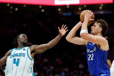 Wagner anota 21 y Magic rompe racha de 4 derrotas al arrollar 123-107 a Hornets