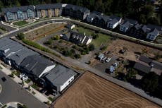 Tasa de rotación de viviendas en EEUU alcanza su nivel más bajo en décadas