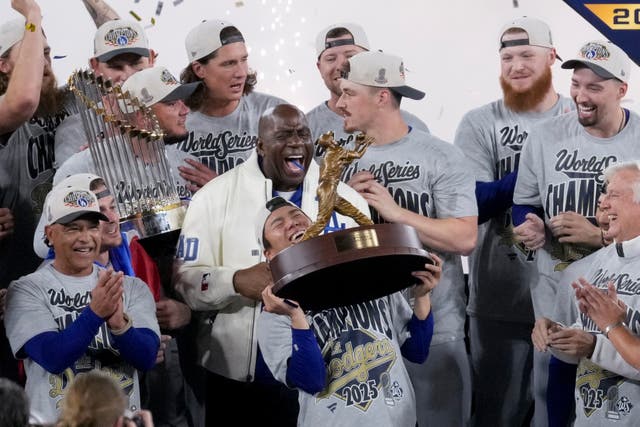 SERIE MUNDIAL-YAMAMOTO