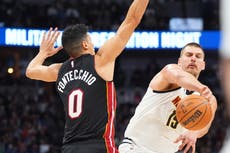 Triple-doble de Nikola Jokic lleva a los Nuggets a victoria de 122-112 sobre el Heat