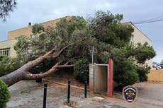 España: calles sumergidas y vuelos cancelados tras terribles inundaciones