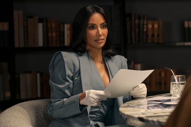 <p>Kim Kardashian como Allura Grant en el criticado drama legal  ‘Todo vale’ </p>