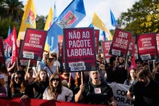 Decenas de miles protestan en Portugal contra reforma laboral