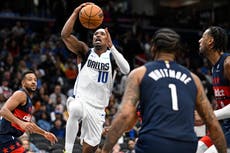 Naji Marshall anota 30 puntos y Mavs vencen 111-105 a Wizards