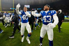 Taylor corre 244 yardas y anota tres TD's. Colts vencen 31-25 a Falcons en tiempo extra en Berlín