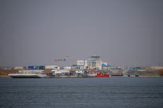 Rumanía, miembro de la OTAN, encuentra fragmentos de dron tras ataques rusos a puertos ucranianos