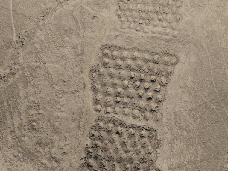 El Monte Sierpe, en los Andes peruanos, tiene más de 5.000 agujeros de piedra