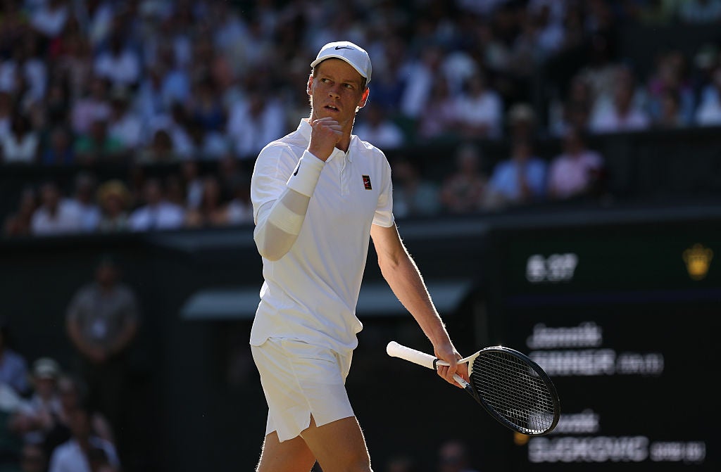 Sinner ganó Wimbledon tras regresar al circuito antes de Roland Garros