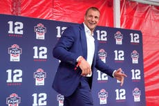 Rob Gronkowski dice que firmar contrato de un día y retirarse como Patriot fue una 'decisión obvia'