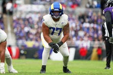 Alaric Jackson de los Rams jugará el domingo tras ser demandado por video sexual