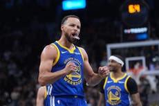 Curry anota 49 puntos, su máximo de la temporada, y Warriors superan 109-108 a Spurs en Copa NBA
